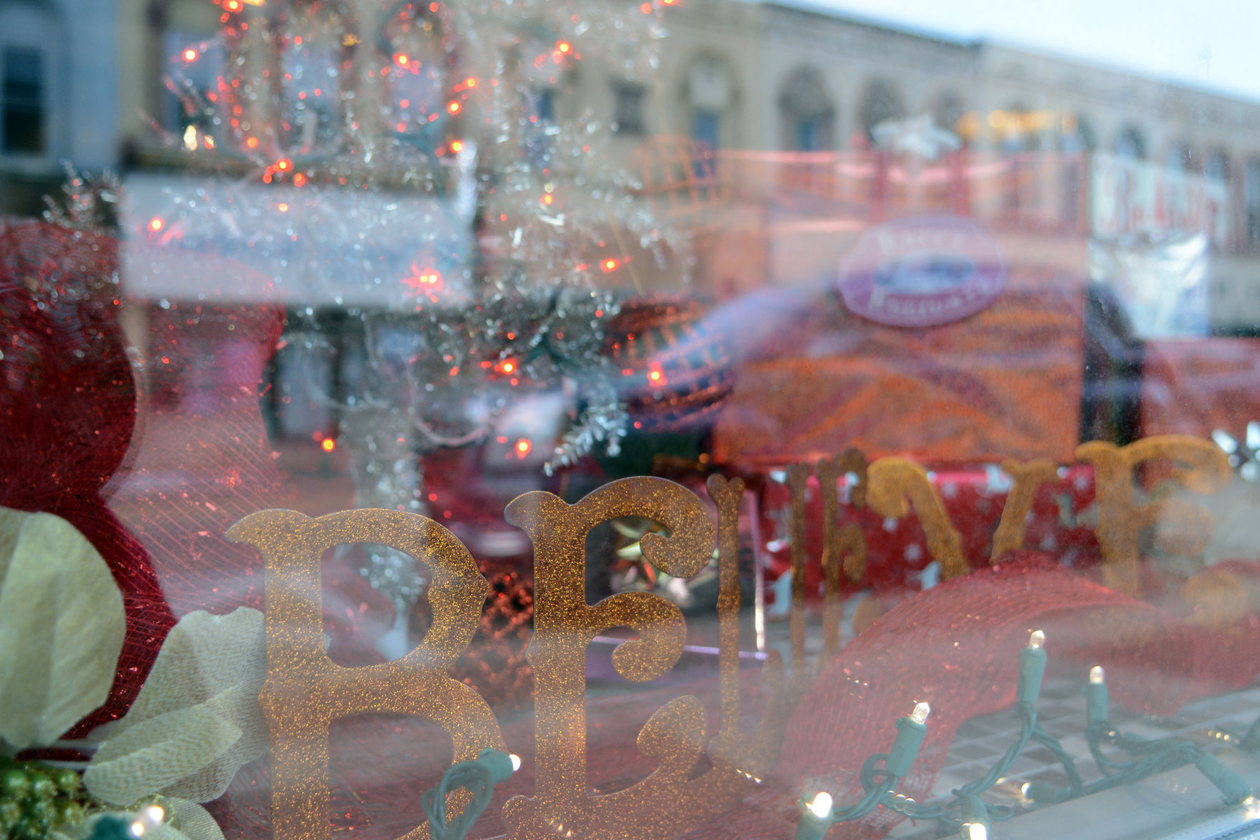 Portage shop windows, Dec. 18, 2020
